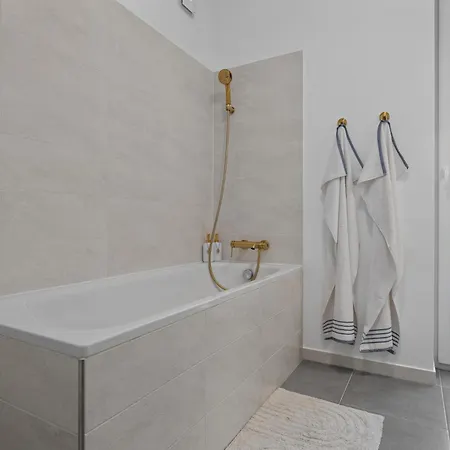 Διαμέρισμα Golden Moon Μπρατισλάβα