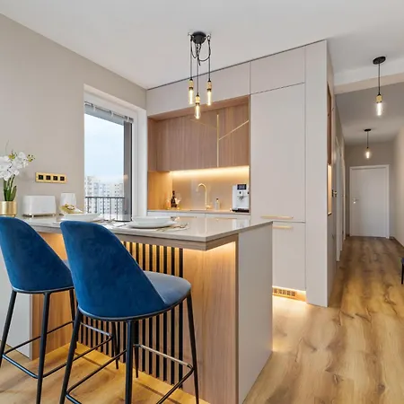 Апартаменты Golden Moon