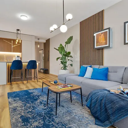 Golden Moon * Bratislava