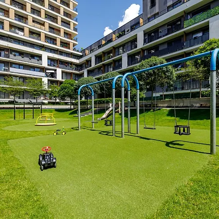 Апартаменты Golden Moon *