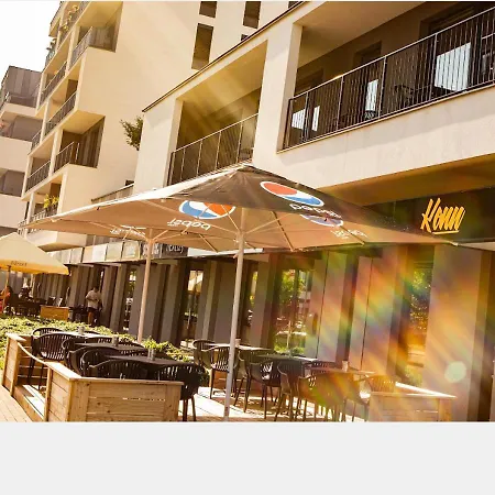 Апартаменты Golden Moon